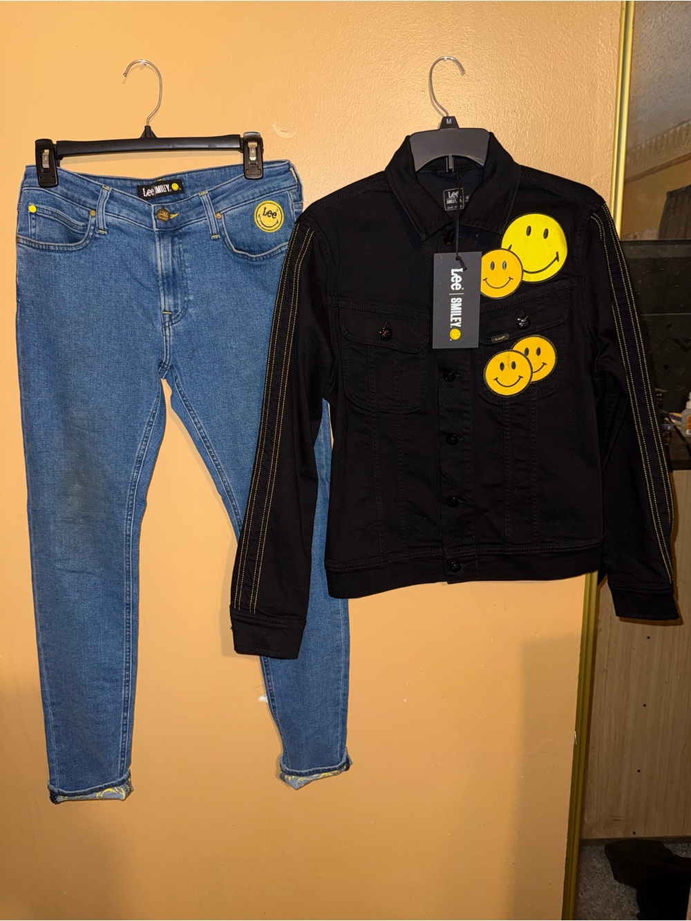 Lee x Smiley black/blue denim outfit men